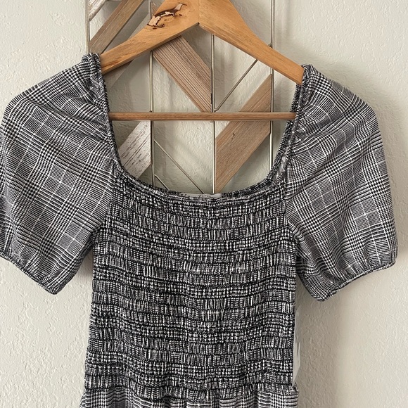 Velvet Torch plaid printed ruffle sleeves dress - Picture 5 of 8